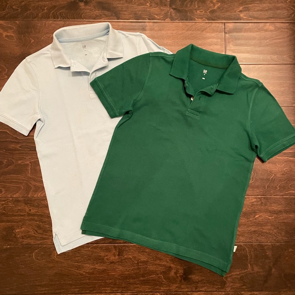 Boys Gap pack of 2 Polo tshirts- size M 8, light blue & dark green